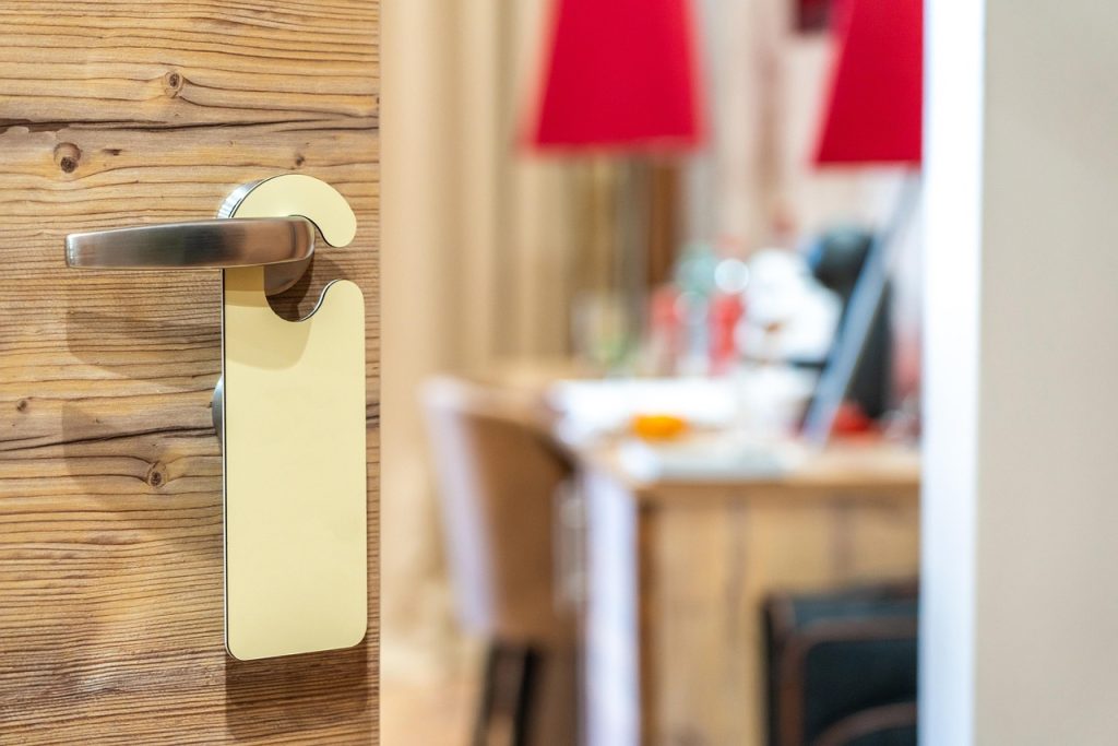 hotel, privacy, room, sign, door handle, travel, motel, entrance, service, door knob, tag, copy space